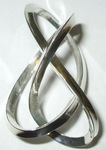 Silver 3-sided Figure 8 Knot, Figure 1