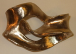 Bronze Pierced Mobius Band, Figure 1