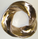 Bronze Torus Links, Figure 1